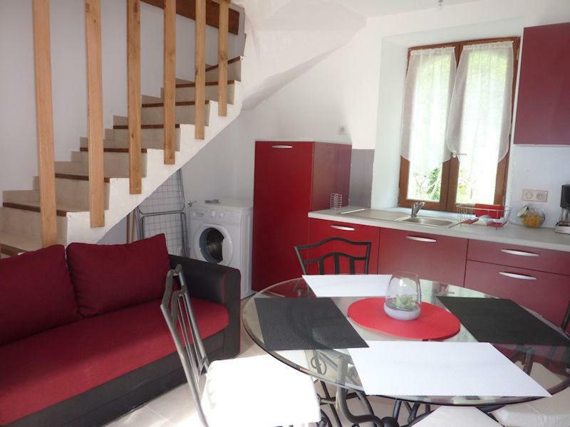 La Petite Maison D'Arnal แซ็ง-เอนีมี ภายนอก รูปภาพ